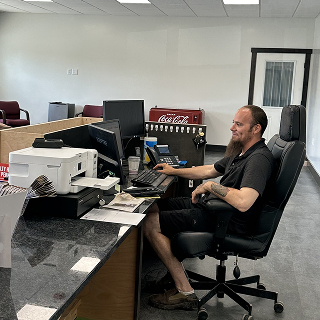 Inside | Don's Auto Service Inc