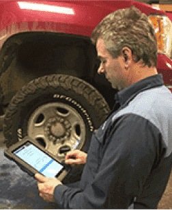 Mechanic at Work | Don's Auto Service Inc